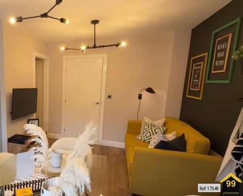 1 bedroom flat to rent - Photo 1