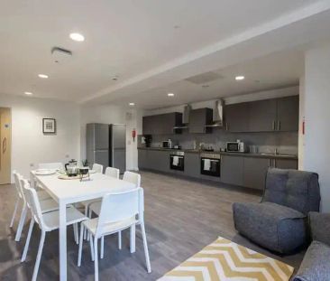 7 Bed Classic Ensuite - Photo 2