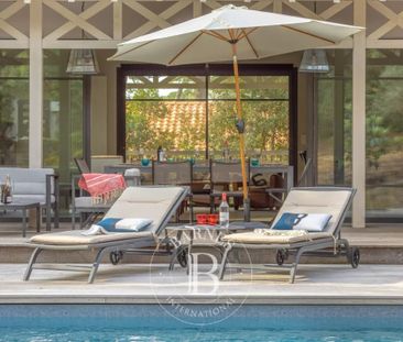 SOMPTUEUSE VILLA « CAP OUEST » AVEC PISCINE, AU COEUR DES ABATILLES... - Photo 6