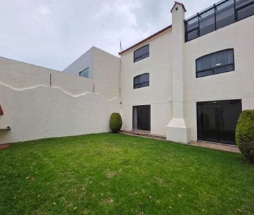 CASA EN RENTA EN METEPEC | 350 M² | JARDÍN PRIVADO | 4 RECÁMARAS - Photo 5