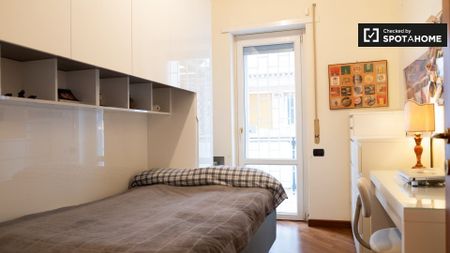 Via Baldo degli Ubaldi, Rome, Lazio 00167 - Photo 4