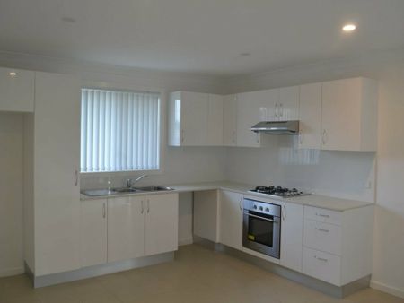 50A Oag Crescent, Kingswood NSW - Photo 2