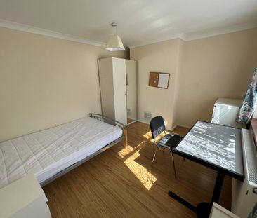 1 bedroom house to rent - Photo 2