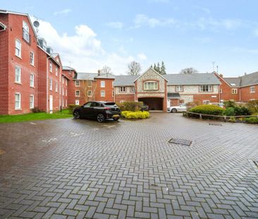 1 Bedroom Flat / Apartment - Winton Close, Winchester - Photo 1