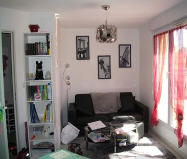 Location Appartement 2 pièces 34m² - Photo 2