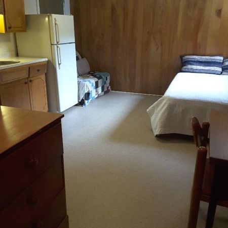 Studio à louer pour étudiant ou enseignant cegep de Saint-Jérôme du 1er janvier au 31 mai 2026 - Photo 4