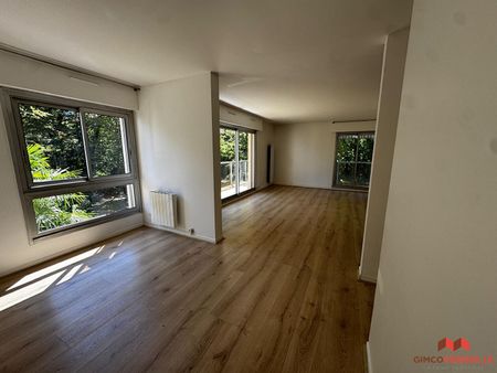 Location Appartement 3 pièces 69m² - Photo 3