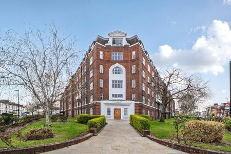 3 bedroom flat to rent - Photo 4