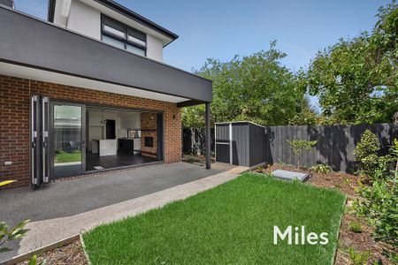 13a Myrtle Street, Ivanhoe - Photo 3