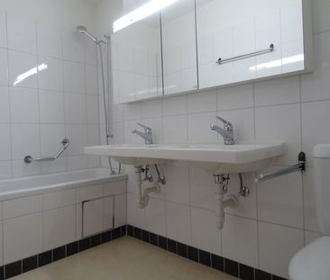 4.5 Zimmer, 110 m², 1. Stock - Photo 4