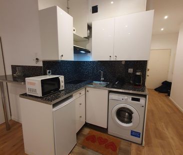 Location Appartement 1 pièce 29m² NICE 06000 - Photo 2