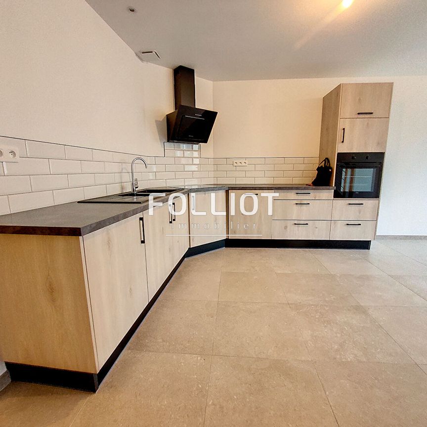 MAISON DE VILLE 4 pièces à louer à Hambye - Photo 1