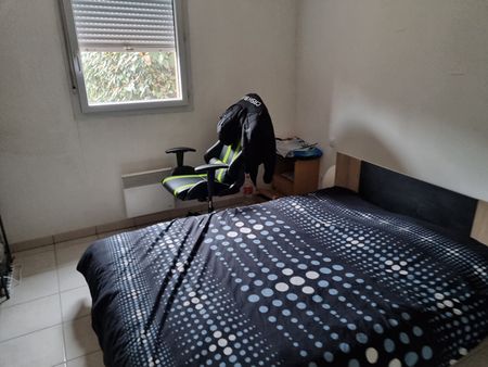Location Appartement 2 pièces 45m² - Photo 2