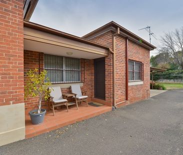 EAST TAMWORTH - Fully Furnished, Ideal Location - Photo 6