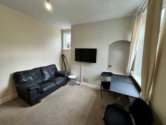 Willis Street, Heslington Road - P2301 - Photo 1