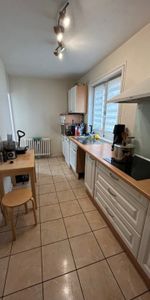 TYPE 3 meublé - 77,36 m² - 950 € CC - VILLENEUVE-D'ASCQ - Photo 4