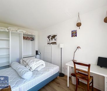 Location Appartement 1 pièce 30m² LYON 8ème - Photo 3