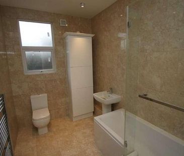 Wimborne Road, Southend On Sea, SS2 - Photo 4