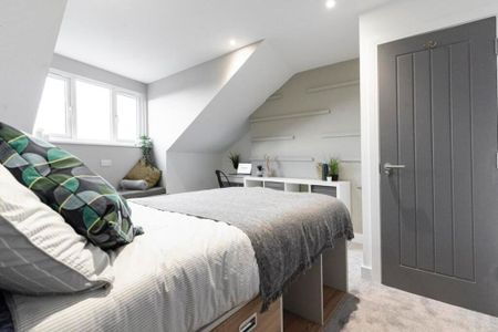 7 bedroom terraced house to rent - Photo 3