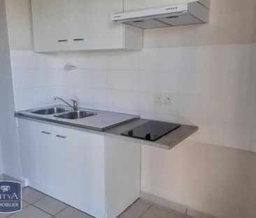 Location Appartement 2 pièces 53m² MARMANDE 47200 - Photo 3