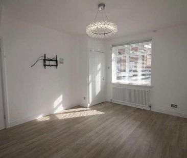 Stamford Avenue, Sunderland, Tyne & Wear, SR3 - Photo 1