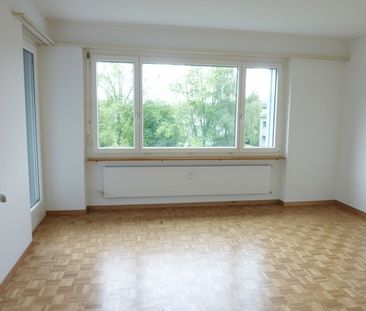 Schöne 4 1/2-Zimmerwohnung im Grünen gelegen - Photo 4
