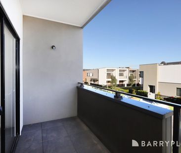 Brand new stunning, modern & elegant. - Photo 6