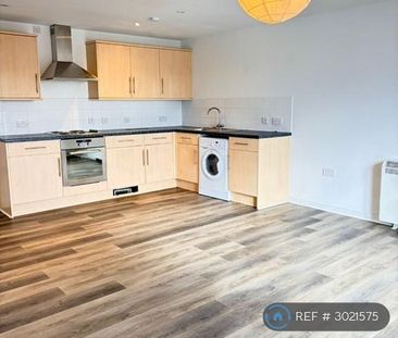 2 bedroom flat to rent - Photo 4