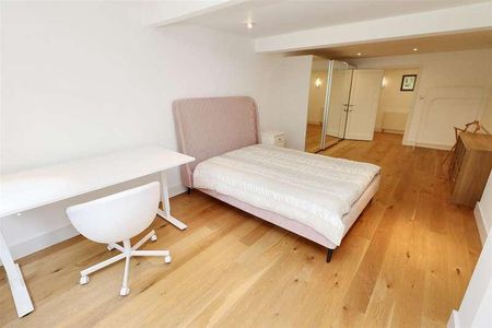 Barnet Lane, Elstree, Borehamwood, WD6 - Photo 4