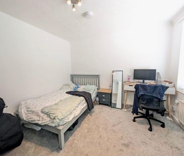 Wycliffe Road, Norwich - Photo 3