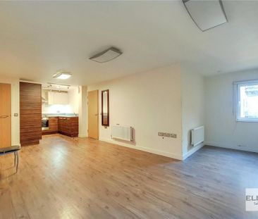 2 bedroom apartment to rent - Photo 6