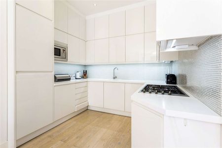 A luxury three bedroom apartment to rent on a stunning tree-lined road in Maida Vale. - Photo 5