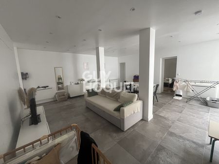 Location Appartement 4 pièces 99m² - Photo 2