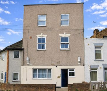 Knowles Hill Crescent, Hither Green, London SE13 - Photo 5