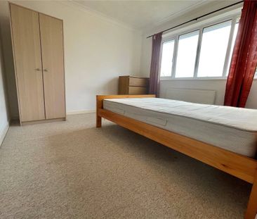 Marianne Road, Poole, Dorset, BH12 - Photo 3