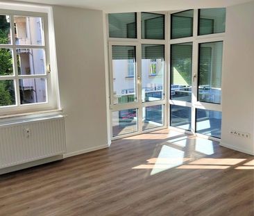 ++ großzügig & lichtdurchflutet: stilvolle 3-Raum-Wohnung mit Glase... - Photo 6