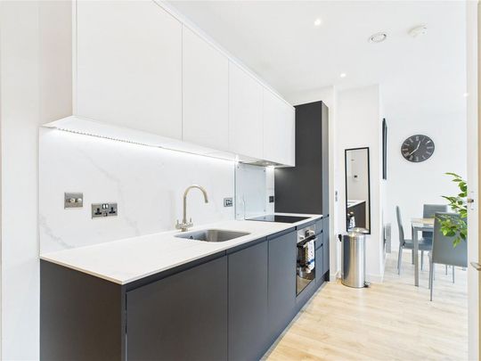 1 bedroom apartment to rent - Photo 1