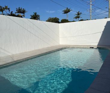 Daisy Hill - Photo 1