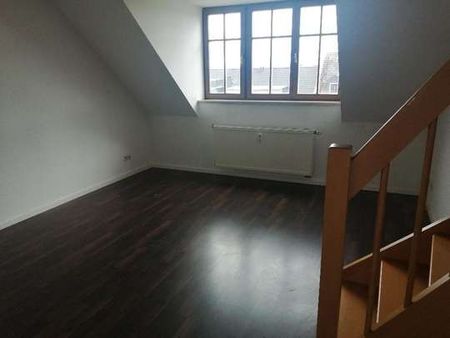 Neugierig? - Individuelle 2,5 Raum Wohnung mit Galerie, Balkon und Aufzug zu vermieten - Photo 5