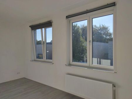 Te huur: Huis Schout van Heeckerenring in Heerlen - Photo 3