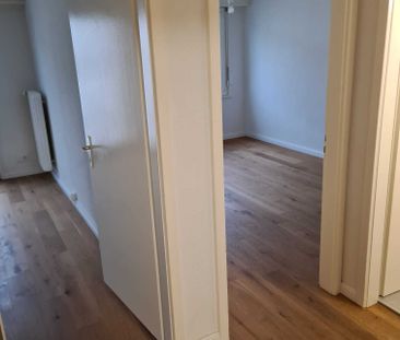 APPARTEMENT DE 2 PIECES moderne au 2ème étage avec ascenseur - Photo 1