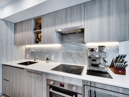 For Lease - 19 Bathurst Street Unit# 1910, Toronto, Ontario - Photo 2