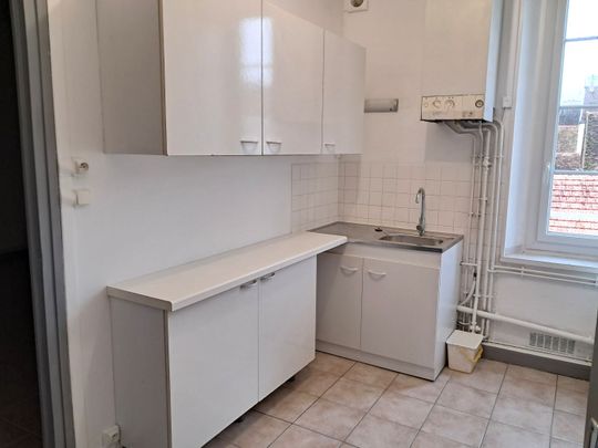 Location Appartement 3 pièces 51m² SENS 89100 - Photo 1