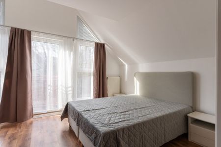 Semi-detached house in dist.2. - Fotó 4