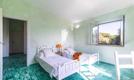 CASTEL DI LEVA: Independent villa , 2 beds, 1 living room, 1 dining room, stockroom, cellar, 2 parking slots, with AC. Ref 2361 - Photo 3