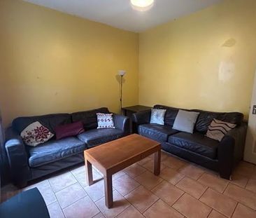 Great 7 Bedroom House, 69 University Avenue, Queens Quarter, Belfas... - Photo 1