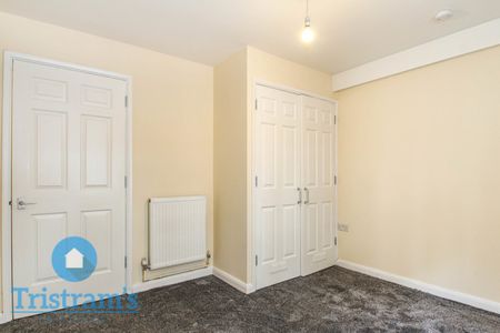 1 bed Apartment for Rent - Photo 3