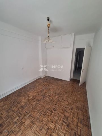 Ανακαινισμένο διαμέρισμα 85τ.μ. με θέα στην Κασσάνδρου, δίπλα στο Τουρκικό Προξενείο - Photo 3