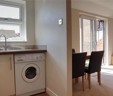 1 bedroom flat to rent - Photo 1