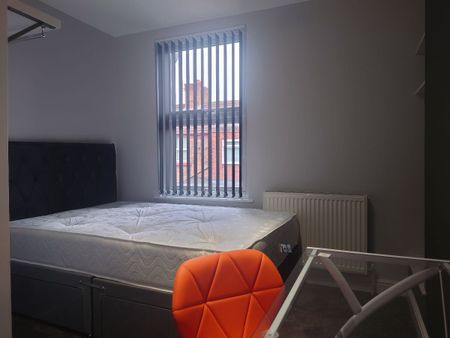 Broadwood Street, Liverpool. - Photo 2